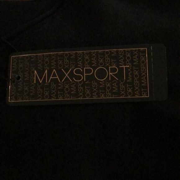 NWT MaxSport black twofer top size XL - Picture 9 of 9